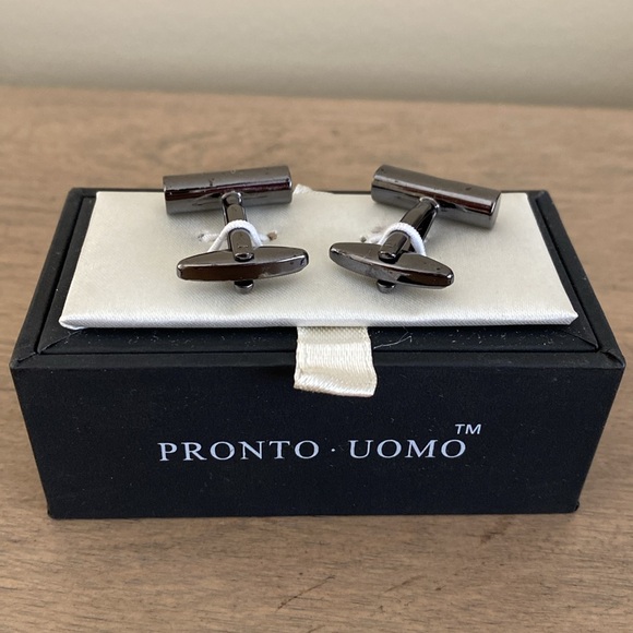 Pronto Uomo Cufflinks Set - Picture 3 of 4